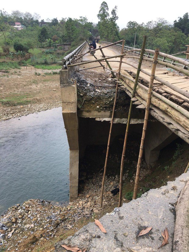 Cây cầu do ca sĩ Thủy Tiên tài trợ ở Nghệ An vừa xây đã bị nứt, nhà thầu nói gì? - Ảnh 5.