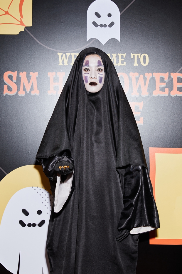 Tưng bừng tiệc Halloween của SM: Shindong (Suju) hóa búp bê trùm cuối át vía đàn em, Red Velvet - aespa đọ sắc cực gắt, cặp đôi NCT tình tứ lịm tim - Ảnh 36. Tưng bừng tiệc Halloween của SM: Shindong (Suju) hóa búp bê trùm cuối át vía đàn em, Red Velvet - aespa đọ sắc cực gắt, cặp đôi NCT tình tứ lịm tim - Ảnh 36.