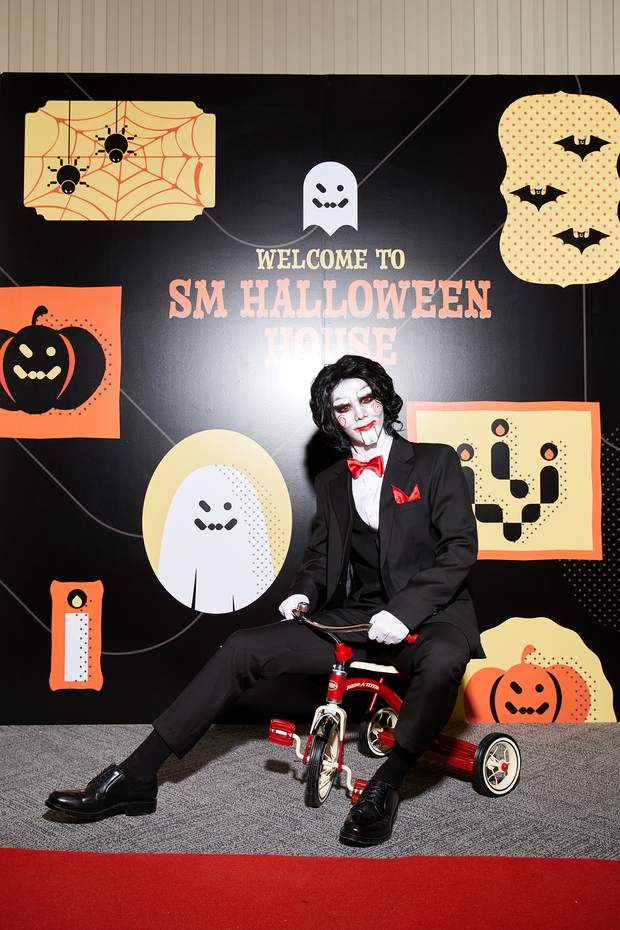 Tưng bừng tiệc Halloween của SM: Shindong (Suju) hóa búp bê trùm cuối át vía đàn em, Red Velvet - aespa đọ sắc cực gắt, cặp đôi NCT tình tứ lịm tim - Ảnh 32. Tưng bừng tiệc Halloween của SM: Shindong (Suju) hóa búp bê trùm cuối át vía đàn em, Red Velvet - aespa đọ sắc cực gắt, cặp đôi NCT tình tứ lịm tim - Ảnh 32.