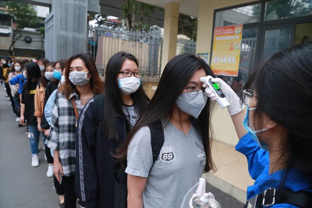 Những đại học nào ở Hà Nội đón sinh viên quay lại vào tháng 11? - Ảnh 1. Những đại học nào ở Hà Nội đón sinh viên quay lại vào tháng 11? - Ảnh 1.