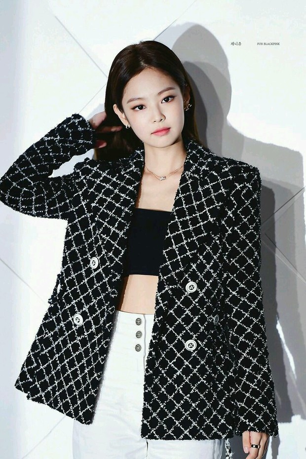 Jennie tại các sự kiện của Chanel: Từ thời tân binh đã chất lừ, lần đáng nhớ nhất lại là lần bị chê tả tơi - Ảnh 6.