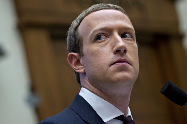 Mark Zuckerberg chính thức có phát ngôn đầu tiên sau sự cố Facebook sập trên toàn cầu, nhưng né tránh công bố nguyên nhân? - Ảnh 4.