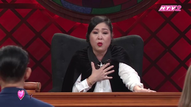 Trước khi bị anti fan đòi cấm sóng, NS Hồng Vân đã tham gia gameshow truyền hình nào? - Ảnh 9. Trước khi bị anti fan đòi cấm sóng, NS Hồng Vân đã tham gia gameshow truyền hình nào? - Ảnh 9.