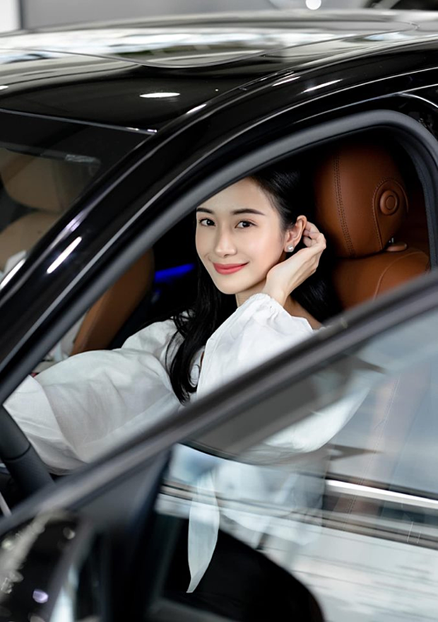 Chuyện dở khóc dở cười: 1 nữ diễn viên để xe ở sân bay, kẹt dịch hơn 3 tháng lấy về mà rơi nước mắt vì giá vé - Ảnh 3. Chuyện dở khóc dở cười: 1 nữ diễn viên để xe ở sân bay, kẹt dịch hơn 3 tháng lấy về mà rơi nước mắt vì giá vé - Ảnh 3.