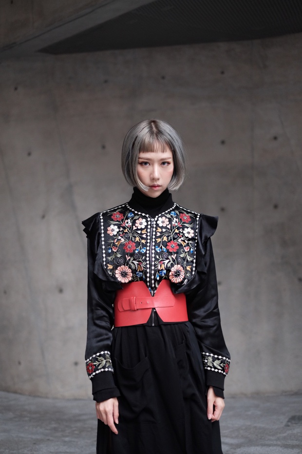 Sao Việt đã từng tỏa sáng thế nào ở Seoul Fashion Week các năm? - Ảnh 6. Sao Việt đã từng tỏa sáng thế nào ở Seoul Fashion Week các năm? - Ảnh 6.