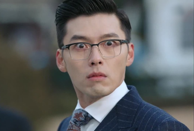 Hyun Bin từng bị soi bàn tay hư ở cảnh ôm Son Ye Jin, tình cảm lộ liễu quá đấy anh chị ơi! - Ảnh 3. Hyun Bin từng bị soi bàn tay hư ở cảnh ôm Son Ye Jin, tình cảm lộ liễu quá đấy anh chị ơi! - Ảnh 3.