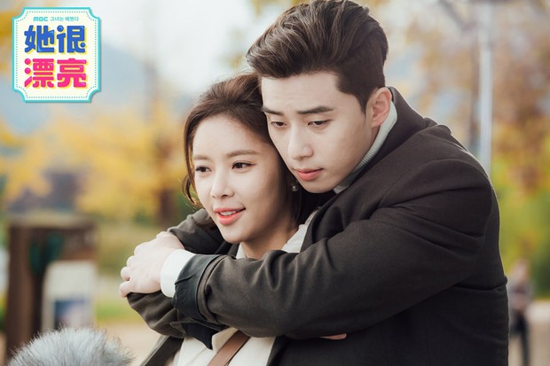 Hyun Bin từng bị soi bàn tay hư ở cảnh ôm Son Ye Jin, tình cảm lộ liễu quá đấy anh chị ơi! - Ảnh 7. Hyun Bin từng bị soi bàn tay hư ở cảnh ôm Son Ye Jin, tình cảm lộ liễu quá đấy anh chị ơi! - Ảnh 7.