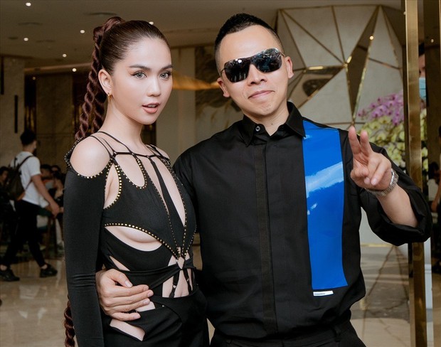 Ngọc Trinh bị chê kém sang trong livestream bán đồ ngủ, so với ảnh Vũ Khắc Tiệp tự đăng có vớt vát được chút nào? - Ảnh 5. Ngọc Trinh bị chê kém sang trong livestream bán đồ ngủ, so với ảnh Vũ Khắc Tiệp tự đăng có vớt vát được chút nào? - Ảnh 5.