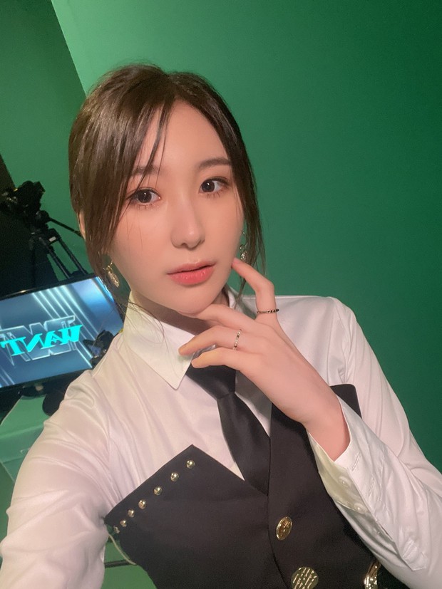 Chaeyeon và hành trình đầy nước mắt trong show nhảy: Bị coi thường, là mồi câu rating của Mnet? - Ảnh 8. Chaeyeon và hành trình đầy nước mắt trong show nhảy: Bị coi thường, là mồi câu rating của Mnet? - Ảnh 8.