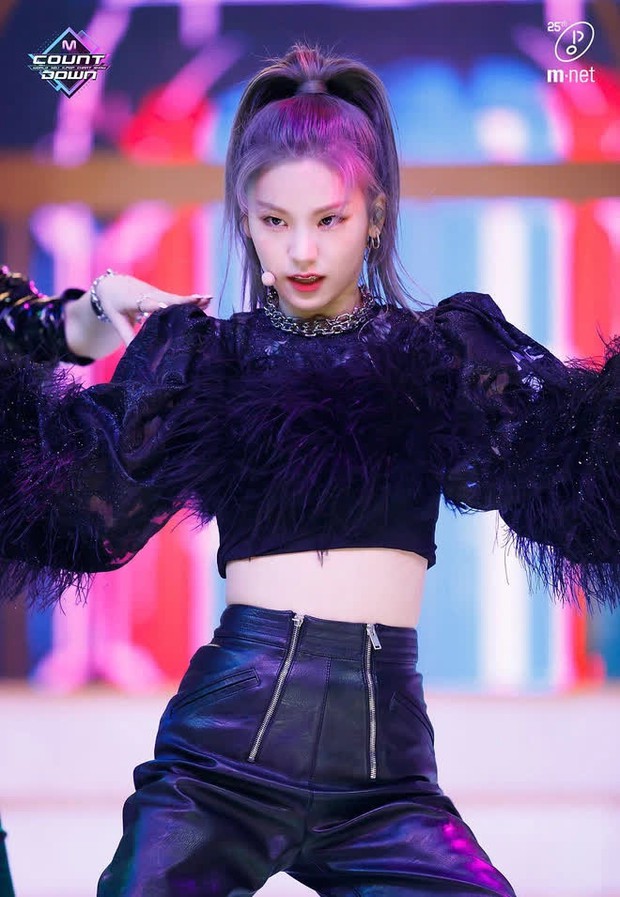 Knet phán ITZY chắc suất girlgroup thất bại nhất của JYP, còn dọn sẵn kịch bản tan rã nhưng ai là thành viên gây tiếc nuối nhất? - Ảnh 12. Knet phán ITZY chắc suất girlgroup thất bại nhất của JYP, còn dọn sẵn kịch bản tan rã nhưng ai là thành viên gây tiếc nuối nhất? - Ảnh 12.