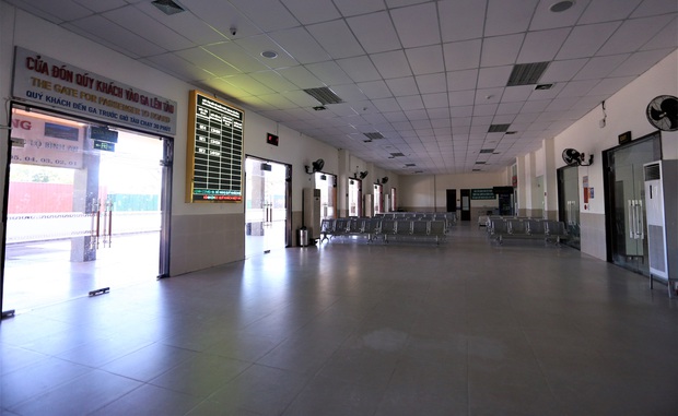 Đà Nẵng đồng ý mở lại hoạt động đường sắt, hàng không - Ảnh 2. Đà Nẵng đồng ý mở lại hoạt động đường sắt, hàng không - Ảnh 2.