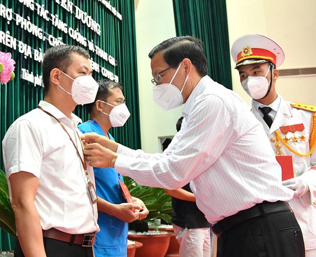 Bác sĩ Bùi Quang Huy: Một tiếng ho của TP.HCM, cả nước lòng đau quặn thắt - Ảnh 6.