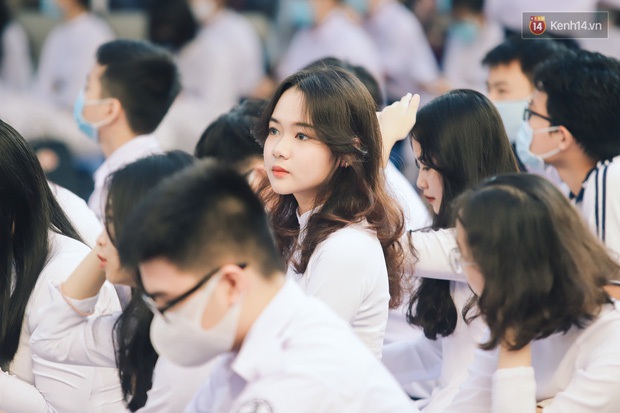 MỚI: 2 tỉnh, thành cho học sinh nghỉ học để trưng dụng trường làm nơi cách ly - Ảnh 1. MỚI: 2 tỉnh, thành cho học sinh nghỉ học để trưng dụng trường làm nơi cách ly - Ảnh 1.