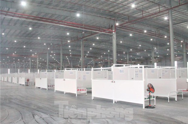 Bệnh viện dã chiến lớn nhất nước ở Bình Dương đã trống giường - Ảnh 2. Bệnh viện dã chiến lớn nhất nước ở Bình Dương đã trống giường - Ảnh 2.