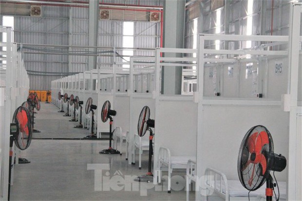 Bệnh viện dã chiến lớn nhất nước ở Bình Dương đã trống giường - Ảnh 3. Bệnh viện dã chiến lớn nhất nước ở Bình Dương đã trống giường - Ảnh 3.