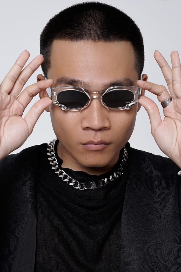 Biến mới: Bản rap của Rhymastic, Wowy đã biến mất trên YouTube sau loạt tranh cãi; sản phẩm của MCK không liên quan cũng bay màu - Ảnh 2. Biến mới: Bản rap của Rhymastic, Wowy đã biến mất trên YouTube sau loạt tranh cãi; sản phẩm của MCK không liên quan cũng bay màu - Ảnh 2.