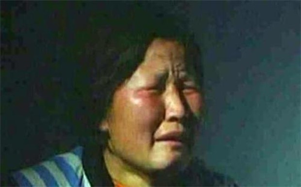 Nữ quái chuyên bắt cóc buôn người gieo rắc bất hạnh cho hàng chục gia đình, quả báo đến muộn sau 12 năm còn khủng khiếp hơn địa ngục - Ảnh 1. Nữ quái chuyên bắt cóc buôn người gieo rắc bất hạnh cho hàng chục gia đình, quả báo đến muộn sau 12 năm còn khủng khiếp hơn địa ngục - Ảnh 1.