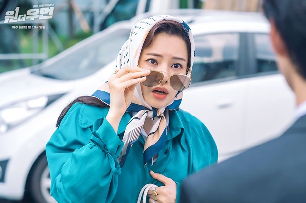 Rating phim của Kim Go Eun lại tụt thê thảm, bom tấn có nữ chính nói tiếng Việt thăng hạng chạm nóc - Ảnh 2.