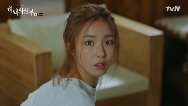 Ám ảnh 6 nữ chính phim Hàn cứ lên phim là trợn mắt: Seo Ye Ji bị chê diễn dở mà còn lố lăng, số 2 như dọa ma khán giả - Ảnh 5. Ám ảnh 6 nữ chính phim Hàn cứ lên phim là trợn mắt: Seo Ye Ji bị chê diễn dở mà còn lố lăng, số 2 như dọa ma khán giả - Ảnh 5.