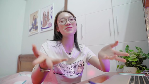 Khánh Vy tự tin dẫn Đường Lên Đỉnh Olympia nhưng lại mếu máo, suýt khóc khi gọi điện cho một người! - Ảnh 10. Khánh Vy tự tin dẫn Đường Lên Đỉnh Olympia nhưng lại mếu máo, suýt khóc khi gọi điện cho một người! - Ảnh 10.
