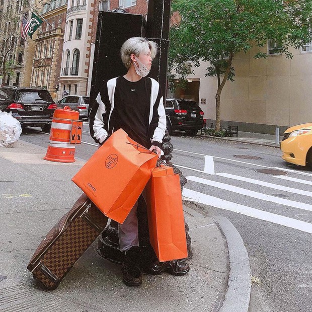 Rich kid Việt giờ toàn ở Mỹ: Người tiệc tùng miên man, người bị đồn cưới chồng đến nơi phải vội đính chính - Ảnh 6.