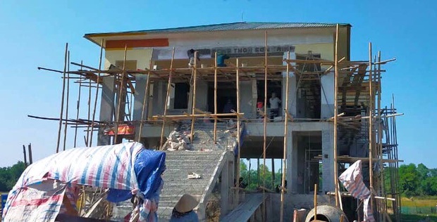 Nhà tránh lũ do ca sĩ Thủy Tiên tài trợ ở Hà Tĩnh: 1 huyện bù thêm 1,6 tỷ khi xây 2 căn - Ảnh 2. Nhà tránh lũ do ca sĩ Thủy Tiên tài trợ ở Hà Tĩnh: 1 huyện bù thêm 1,6 tỷ khi xây 2 căn - Ảnh 2.