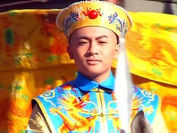 Chuyện đời Ngũ A Ca thật trong lịch sử: Còn đặc sắc, thú vị hơn cả Hoàn Châu Cách Cách nhưng cái kết lại đầy bi thương - Ảnh 4. Chuyện đời Ngũ A Ca thật trong lịch sử: Còn đặc sắc, thú vị hơn cả Hoàn Châu Cách Cách nhưng cái kết lại đầy bi thương - Ảnh 4.
