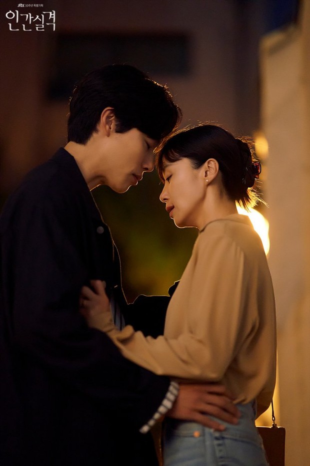 4 phim Hàn toàn sao hạng A vẫn hóa bom xịt của năm 2021: Quốc bảo nhan sắc cỡ Jeon Ji Hyun, Lee Young Ae vẫn flop bất chấp - Ảnh 8.