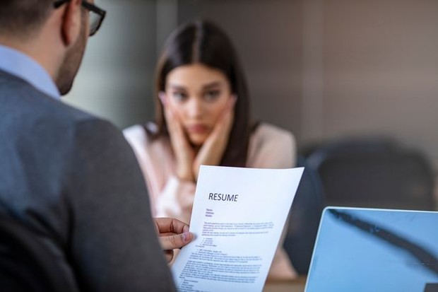 Tỷ phú giàu nhất thế giới có đúng 1 câu phỏng vấn gặp ứng viên nào cũng hỏi, nhưng chỉ một phút đã nhìn ra được ai nói dối - Ảnh 2. Tỷ phú giàu nhất thế giới có đúng 1 câu phỏng vấn gặp ứng viên nào cũng hỏi, nhưng chỉ một phút đã nhìn ra được ai nói dối - Ảnh 2.