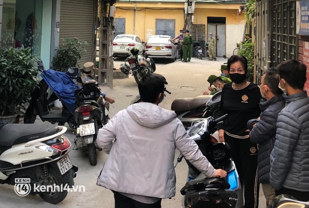 Án mạng nghiêm trọng tại Hà Nội: Người đàn ông bất ngờ bị hàng xóm đâm tử vong - Ảnh 2.