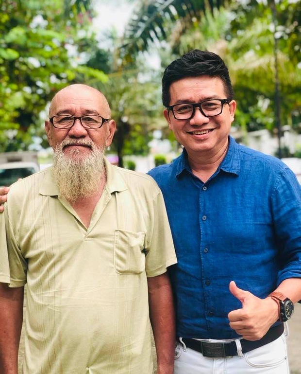 Xót xa đám tang của nghệ sĩ Văn Ngà: Tổ chức trong căn trọ chật hẹp, nằm cô độc không có người thân ở bên - Ảnh 6. Xót xa đám tang của nghệ sĩ Văn Ngà: Tổ chức trong căn trọ chật hẹp, nằm cô độc không có người thân ở bên - Ảnh 6.