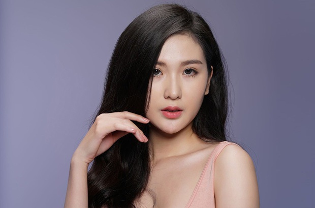 1 tên Loan chung luôn 2 lời đồn: Yêu chung người giờ lại chung luôn địa điểm xây mặt, cách phản ứng liệu có giống nhau? - Ảnh 1. 1 tên Loan chung luôn 2 lời đồn: Yêu chung người giờ lại chung luôn địa điểm xây mặt, cách phản ứng liệu có giống nhau? - Ảnh 1.