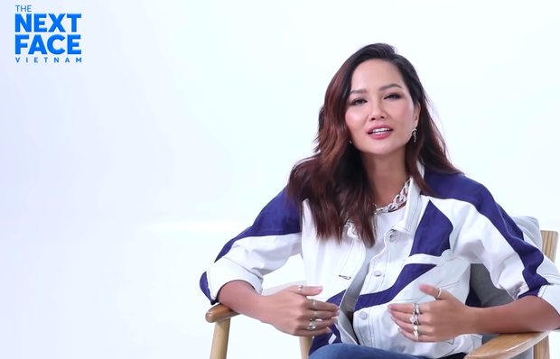 HHen Niê bức xúc ra mặt, nghi ngờ năng lực của Hoa hậu Lương Thùy Linh khi ngồi cùng ghế HLV! - Ảnh 7. HHen Niê bức xúc ra mặt, nghi ngờ năng lực của Hoa hậu Lương Thùy Linh khi ngồi cùng ghế HLV! - Ảnh 7.
