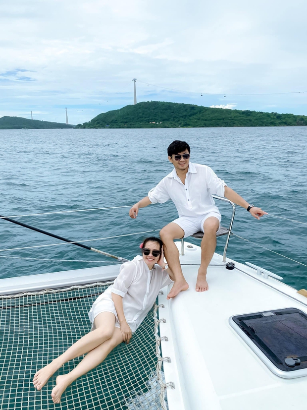 Ảnh hiếm sao nam Vbiz và con riêng của vợ doanh nhân, 2 chi tiết làm rõ luôn mối quan hệ với cha dượng! - Ảnh 6. Ảnh hiếm sao nam Vbiz và con riêng của vợ doanh nhân, 2 chi tiết làm rõ luôn mối quan hệ với cha dượng! - Ảnh 6.
