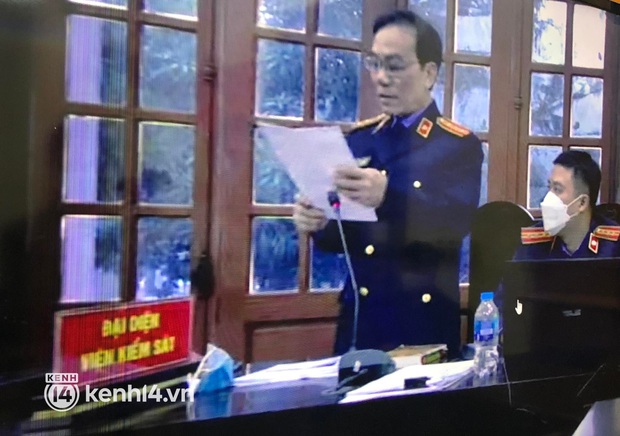 Tiếp tục xét xử vụ sát hại, đốt xác chủ nợ dã man: Bị cáo Năng khẳng định lời khai của vợ “có nhiều cái không đúng” - Ảnh 1. Tiếp tục xét xử vụ sát hại, đốt xác chủ nợ dã man: Bị cáo Năng khẳng định lời khai của vợ “có nhiều cái không đúng” - Ảnh 1.