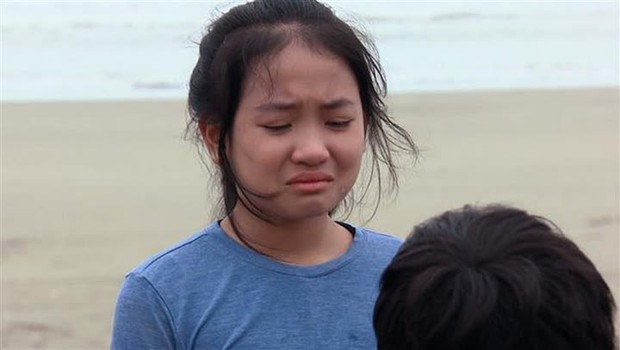 Thương Ngày Nắng Về bị cho là có nét giống Hương Vị Tình Thân, netizen la ó đừng so sánh với bom xịt thế chứ - Ảnh 3. Thương Ngày Nắng Về bị cho là có nét giống Hương Vị Tình Thân, netizen la ó đừng so sánh với bom xịt thế chứ - Ảnh 3.