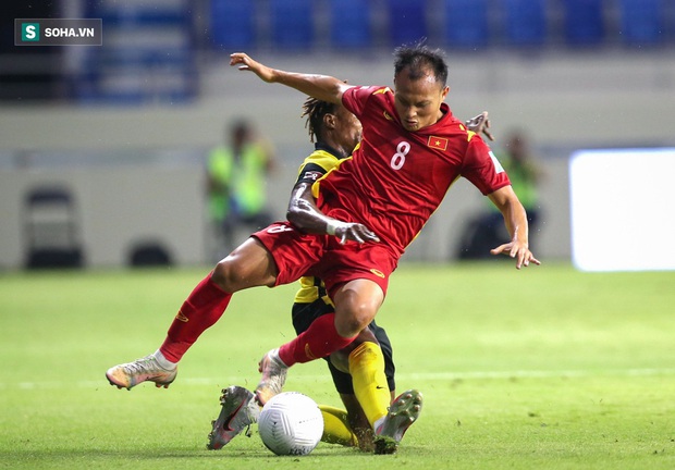NÓNG: Thầy Park gạch tên trò cưng, chốt danh sách tuyển Việt Nam tập huấn cho AFF Cup 2021 - Ảnh 1.