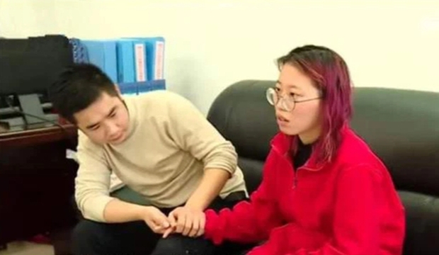 Người vợ bị bạo hành 3 năm vẫn nhất quyết không chịu ly hôn vì chồng quá đẹp trai, nhìn hình ảnh nam chính dân mạng không biết nghĩ sao - Ảnh 5. Người vợ bị bạo hành 3 năm vẫn nhất quyết không chịu ly hôn vì chồng quá đẹp trai, nhìn hình ảnh nam chính dân mạng không biết nghĩ sao - Ảnh 5.