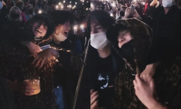Harry Styles cầm cờ LGBT chạy quanh sân khấu, fan như nổ tung vì hành động của bộ đôi V - Jungkook (BTS) - Ảnh 1. Harry Styles cầm cờ LGBT chạy quanh sân khấu, fan như nổ tung vì hành động của bộ đôi V - Jungkook (BTS) - Ảnh 1.
