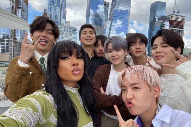 Megan Thee Stallion bất ngờ hủy sân khấu diễn cùng BTS ngay sát giờ G của AMAs 2021, lí do là gì? - Ảnh 2. Megan Thee Stallion bất ngờ hủy sân khấu diễn cùng BTS ngay sát giờ G của AMAs 2021, lí do là gì? - Ảnh 2.