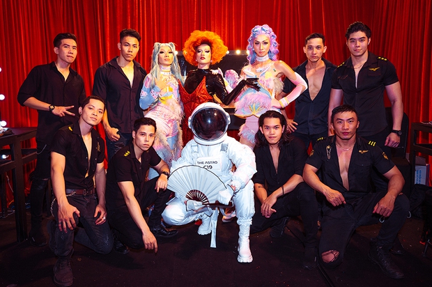 Thanh Duy ra mắt nhân cách thứ 2 - drag queen với nghệ danh Delilah trên sóng The Heroes - Ảnh 3.