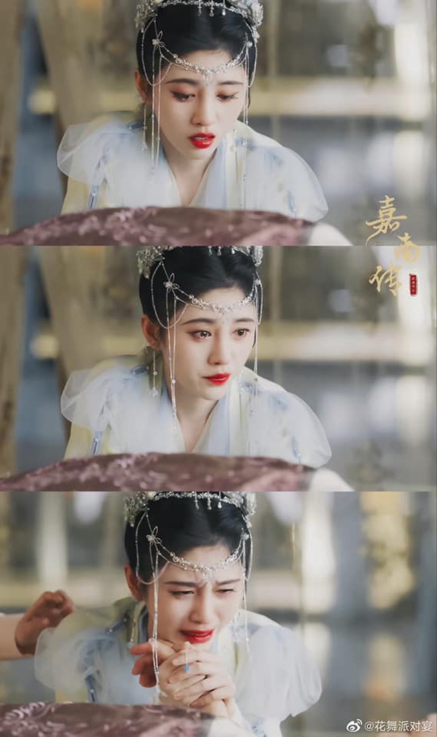 Cúc Tịnh Y khóc trôi hết makeup lộ cả mặt mộc đầy khuyết điểm, netizen chê giả trân còn chính chủ đăng status đáng chú ý - Ảnh 5. Cúc Tịnh Y khóc trôi hết makeup lộ cả mặt mộc đầy khuyết điểm, netizen chê giả trân còn chính chủ đăng status đáng chú ý - Ảnh 5.