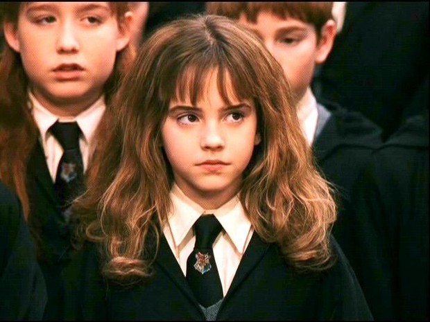 Vài giây lướt qua show của Adele, Emma Watson gây bão MXH vì visual cực phẩm: Hermione xinh như mộng trở lại rồi! - Ảnh 7. Vài giây lướt qua show của Adele, Emma Watson gây bão MXH vì visual cực phẩm: Hermione xinh như mộng trở lại rồi! - Ảnh 7.