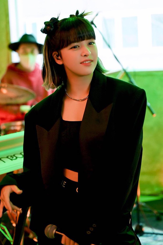 Rầm rộ chuyện các thành viên nhóm mới của JYP bị tố đạo nhái tên của BLACKPINK, muốn tạo bản sao hay gì? - Ảnh 1. Rầm rộ chuyện các thành viên nhóm mới của JYP bị tố đạo nhái tên của BLACKPINK, muốn tạo bản sao hay gì? - Ảnh 1.