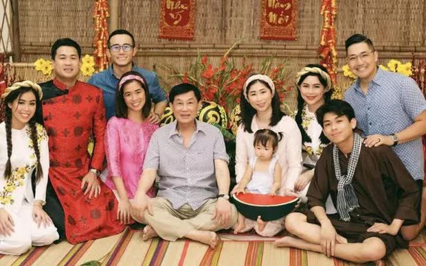 Cựu diễn viên Thủy Tiên quyền lực thế nào từ khi kết hôn với tỷ phú Johnathan Hạnh Nguyễn? - Ảnh 13.