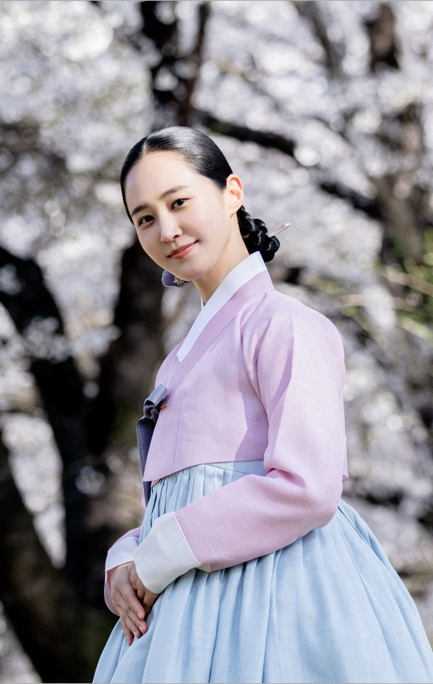 Knet réo tên 3 nữ thần hợp cổ trang nhất phim Hàn: Kim Yoo Jung mất hút, trùm cuối đang át vía Song Hye Kyo luôn - Ảnh 6. Knet réo tên 3 nữ thần hợp cổ trang nhất phim Hàn: Kim Yoo Jung mất hút, trùm cuối đang át vía Song Hye Kyo luôn - Ảnh 6.