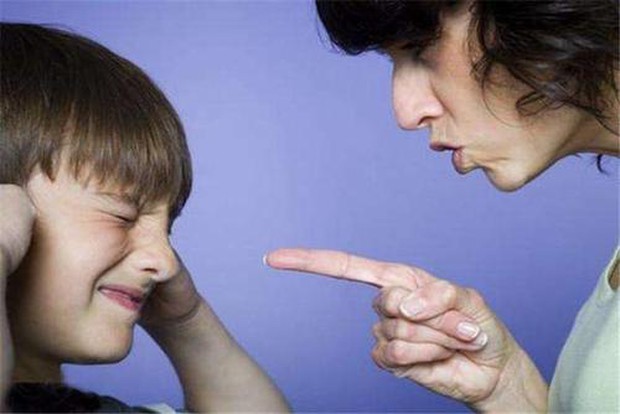 Nghiên cứu của Đại học Harvard: 3 hành vi của cha mẹ khiến đứa trẻ lớn lên kém thông minh - Ảnh 4. Nghiên cứu của Đại học Harvard: 3 hành vi của cha mẹ khiến đứa trẻ lớn lên kém thông minh - Ảnh 4.
