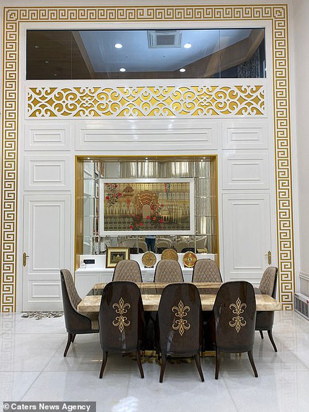 Ấn Độ: Chồng xây bản sao đền Taj Mahal vì quá yêu vợ - Ảnh 6. Ấn Độ: Chồng xây bản sao đền Taj Mahal vì quá yêu vợ - Ảnh 6.