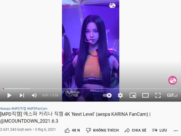 Top fancam nữ bén nhất: Rosé - Lisa (BLACKPINK) dần mất nhiệt, Nayeon (TWICE) má cà chua vẫn lạc quan giữa đám đông - Ảnh 5. Top fancam nữ bén nhất: Rosé - Lisa (BLACKPINK) dần mất nhiệt, Nayeon (TWICE) má cà chua vẫn lạc quan giữa đám đông - Ảnh 5.