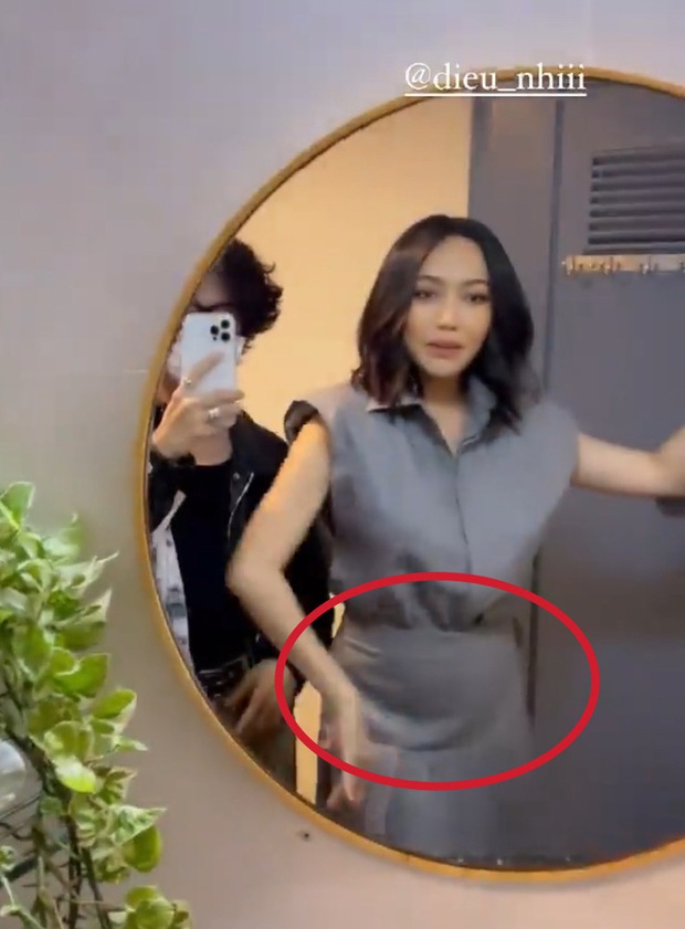 Thánh soi phát hiện 1 điểm khác lạ trên body Diệu Nhi, càng củng cố tin đồn bí mật sinh con với Anh Tú là chính xác? - Ảnh 6. Thánh soi phát hiện 1 điểm khác lạ trên body Diệu Nhi, càng củng cố tin đồn bí mật sinh con với Anh Tú là chính xác? - Ảnh 6.